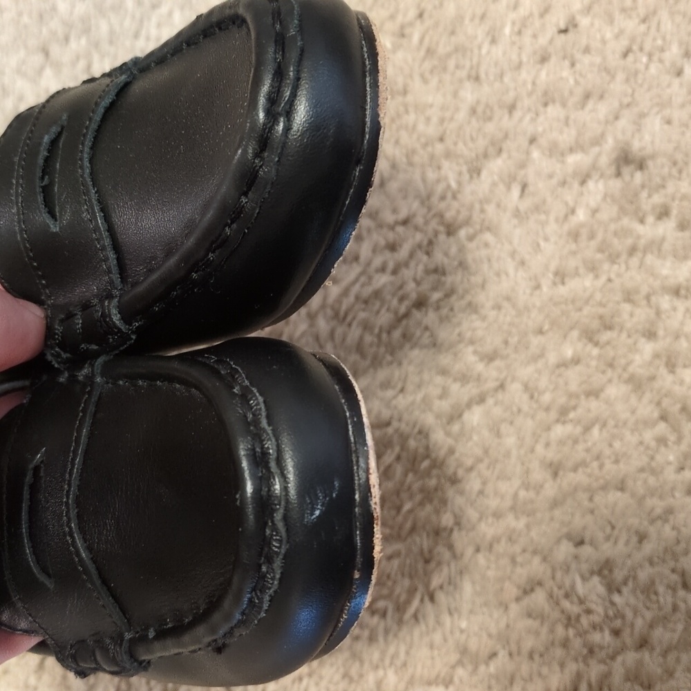 Janie Jack black size 8 loafers. Dress shoes - Picture 3 of 7